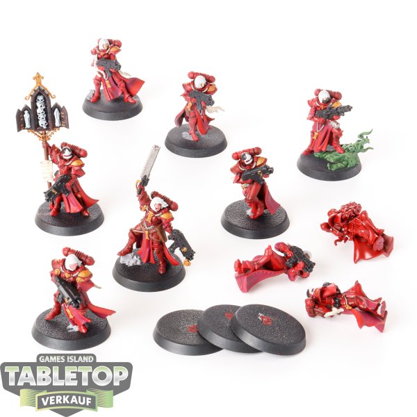 Adepta Sororitas - 10x Battle Sisters Squad - teilweise bemalt