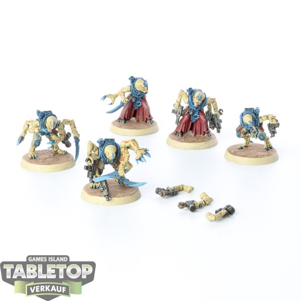 Genestealer Cults - 5 Hybrid Metamorphs - bemalt