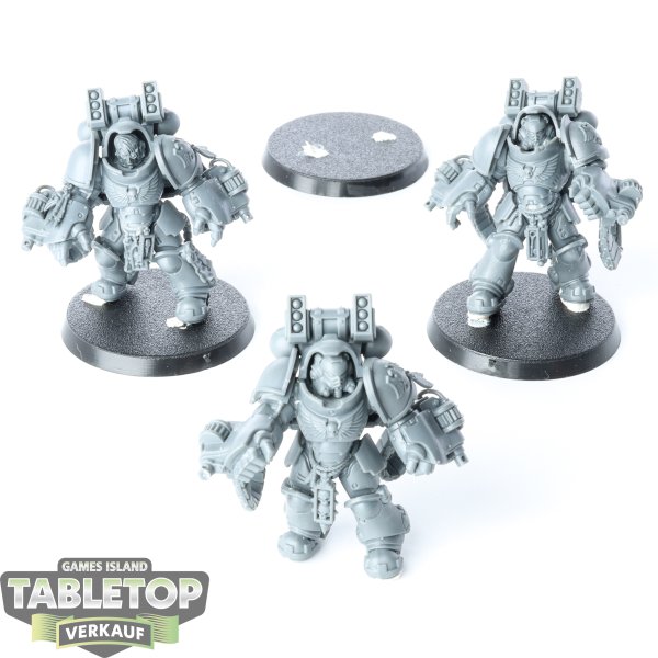 Raven Guard - 3 x Primaris Aggressors - unbemalt