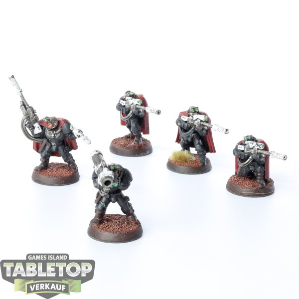 Space Marines - 5 x Scouts with Sniper Rifles klassisch - bemalt