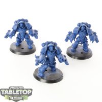 Space Marines - 3 Primaris Aggressors - grundiert