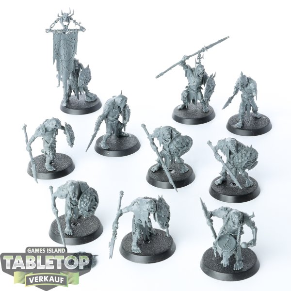 Orruk Warclans - 10 x Gutrippaz - teilweise bemalt