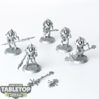 Necrons - 5 x Triarch Praetorians - grundiert