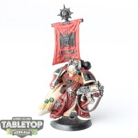 Space Marines - Captain klassisch - bemalt