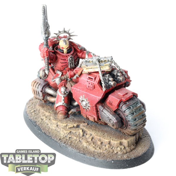 Space Marines - 1 - Primaris Chaplain on Bike - bemalt