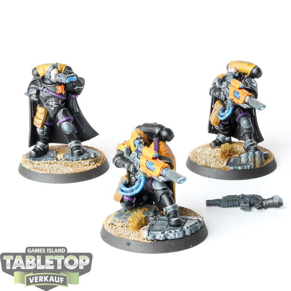 Space Marines - 3 Eliminators - bemalt