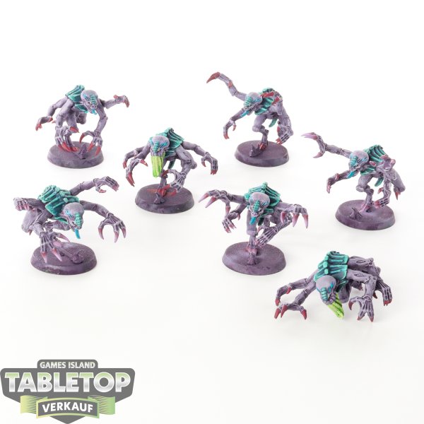 Tyraniden - 7x Genestealer - bemalt