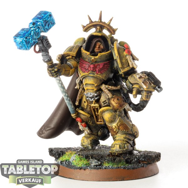 Space Marines - Captain in Gravis Armour klassisch - bemalt