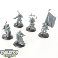 Astra Militarum - 5 x Cadian Command Squad - unbemalt