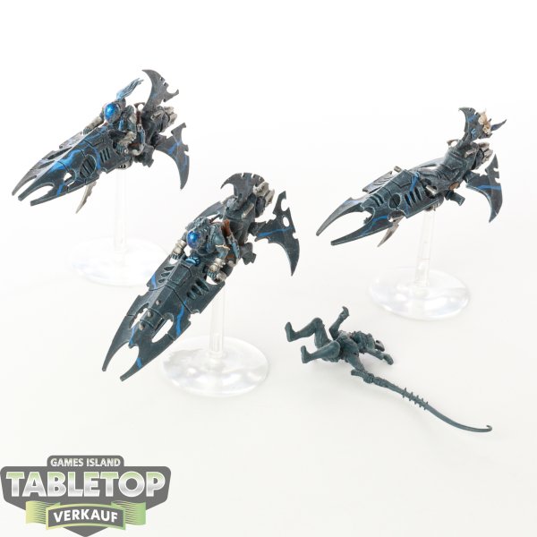 Drukhari - 3 x Reavers - teilweise bemalt