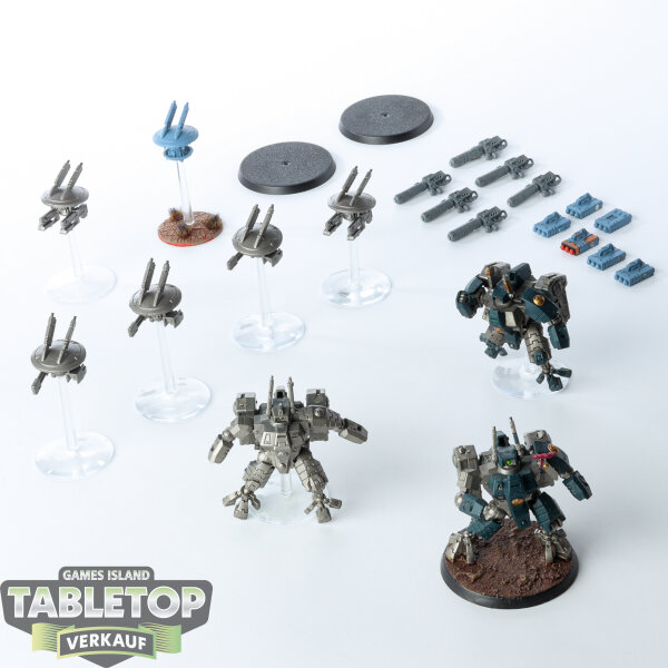 Tau Empire - 3 x XV8 Crisis Battlesuit Team - teilweise bemalt