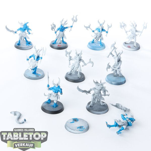 Disciples of Tzeentch - 10x Tzaangors - teilweise bemalt