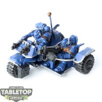 Space Marines - 1 - Attack Bike - bemalt