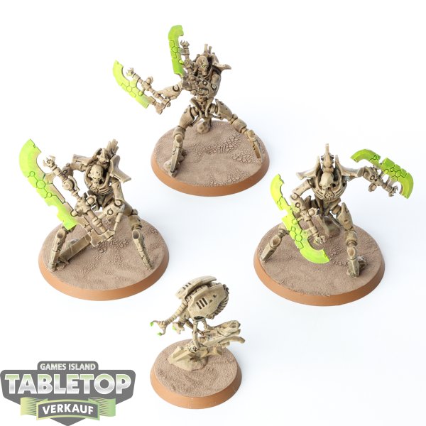 Necrons - 4 Skorpekh Destroyers - bemalt