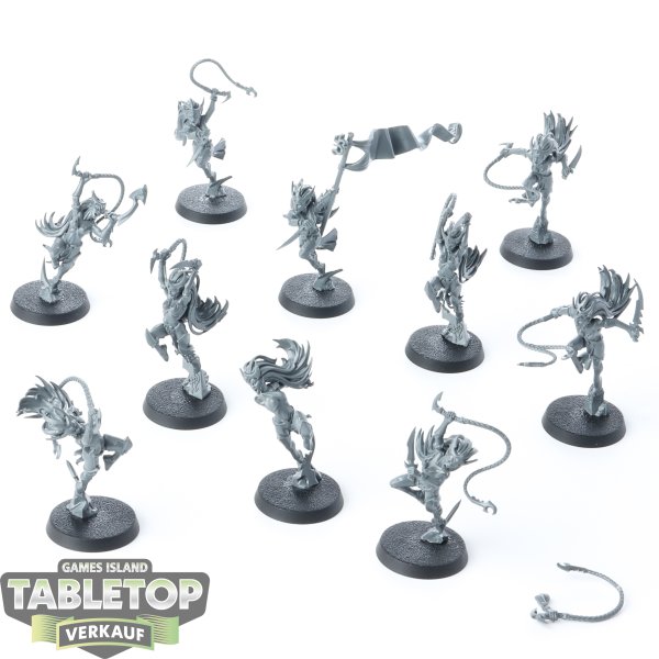 Daughters of Khaine - 10 Witch Aelves - unbemalt