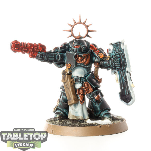 Black Templars - Lieutenant with Storm Shield - bemalt