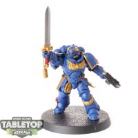 Space Marines - Primaris Lieutenant with Power Sword -...