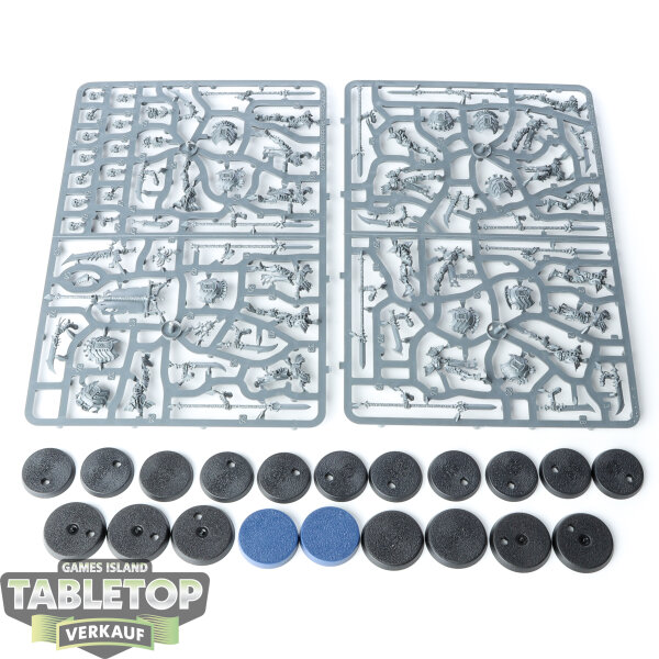 Ossiarch Bonereapers - 10x Mortek Guard - im Gussrahmen