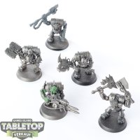 Orks - 5x Ork Nobz - grundiert