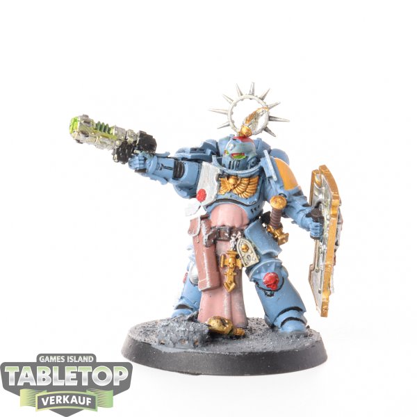 Space Wolves - Lieutenant with Storm Shield - bemalt