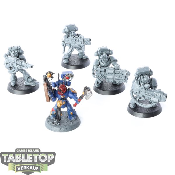 Space Marines - 5x Devastator Squad - teilweise bemalt