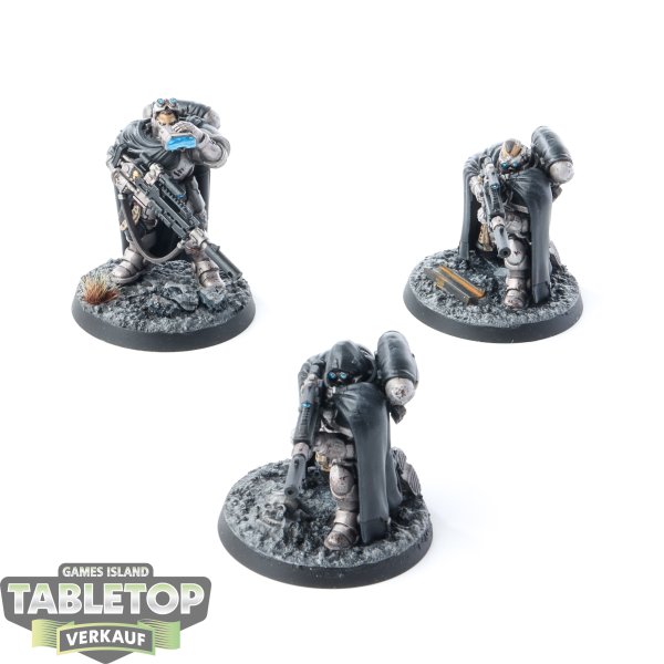 Space Marines - 3 Eliminators - bemalt