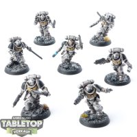 Space Marines - 7 Assault Intercessors - bemalt