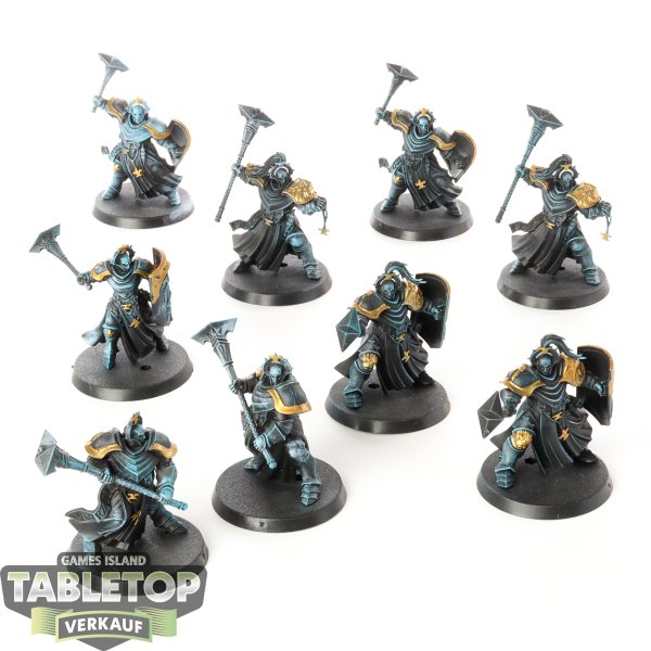 Stormcast Eternals - 9 Sequitors, klassisch - teilweise bemalt