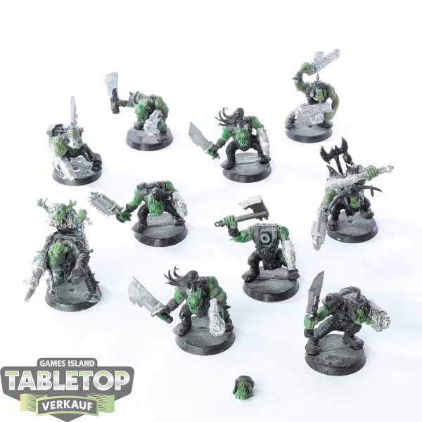 Orks - 10x Ork Boyz - teilweise bemalt