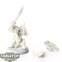 Orruk Warclans - Black Orc Big Boss - grundiert