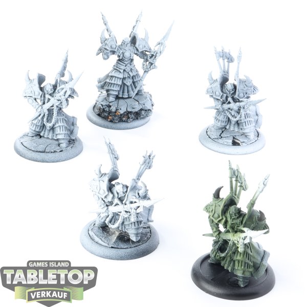 Skorne - 5 Cataphract Arcuarii - grundiert