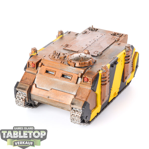 Space Marines - Rhino - bemalt