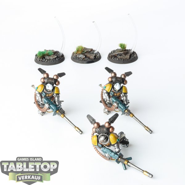 Space Marines - 3x Supressors - bemalt