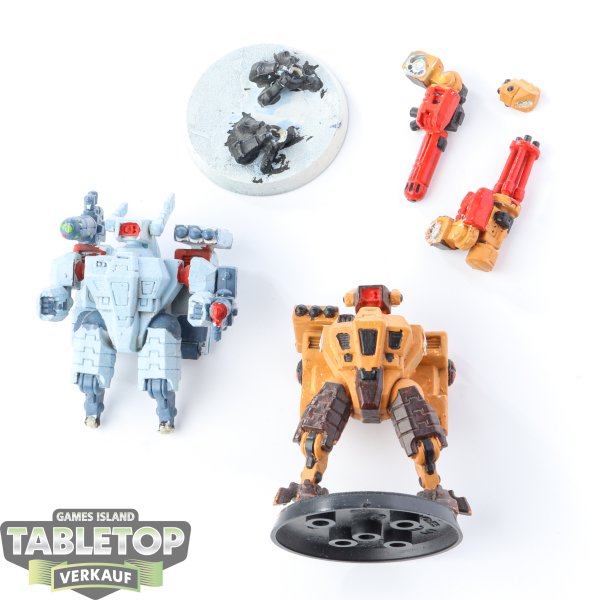 Tau Empire - 2x XV8 Crisis Battlesuits - klassisch - bemalt