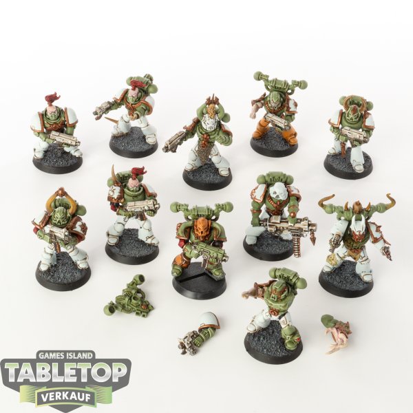 Chaos Space Marines - 11x Chaos Space Marines (Classic) - bemalt