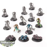 Necrons - 11 Necron Warriors & 3 Scarabs - teilweise...