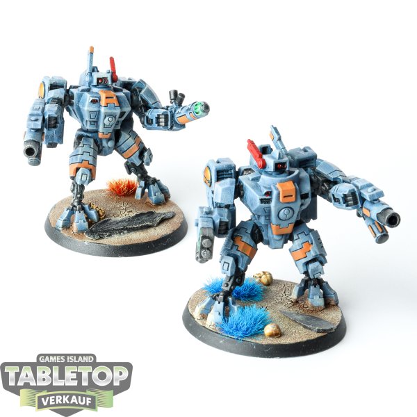 Tau Empire - 2 XV8 Crisis Battlesuit Team - bemalt