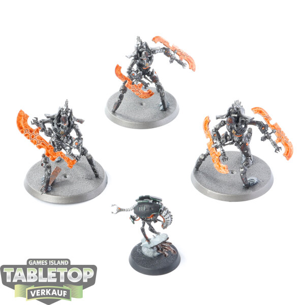 Necrons - 3x Skorpekh Destroyers - bemalt