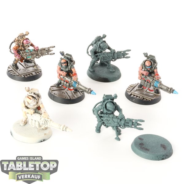 Genestealer Cults - 6x Acolyte Hybrids - teilweise bemalt