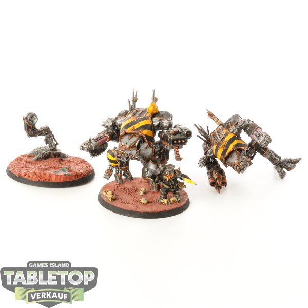 Legion Imperiales - 2x Chaos Warhound Scout Titans - bemalt