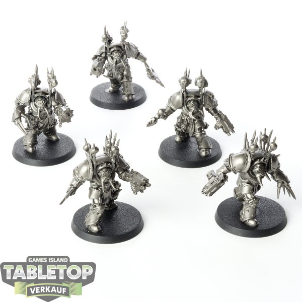 Chaos Space Marines - 5 x Chaos Terminator Squad - grundiert