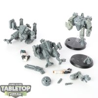 Tau Empire - 3x XV8 Crisis Battlesuit - klassisch - unbemalt