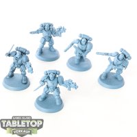 Space Wolves - 5 x Hounds of Morkai - grundiert