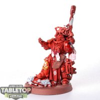 Blood Angels - Primaris Apothecary - teilweise bemalt