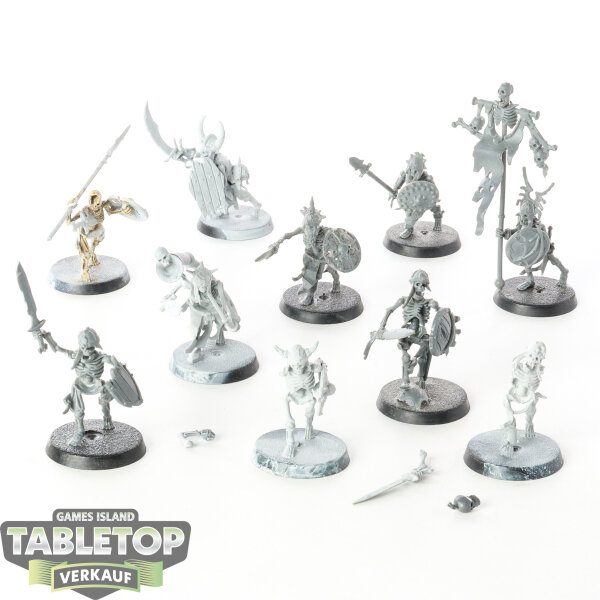 Soulblight Gravelords - 10 Deathrattle Skeletons - teilweise bemalt