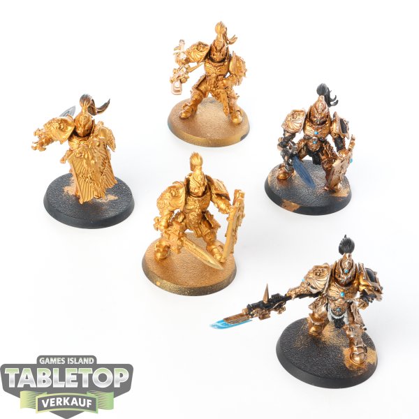 Adeptus Custodes - 5x Custodian Guard Squad - teilweise bemalt