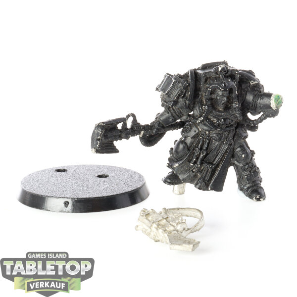 Space Marines - Librarian in Terminator Armour klassisch - teilweise bemalt
