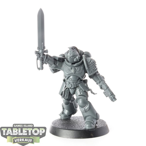 Deathwatch - Primaris Lieutenant with Power Sword - unbemalt