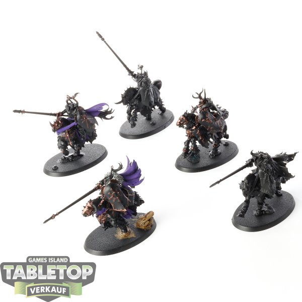 Slaves to Darkness - 5 x Chaos Knights - bemalt