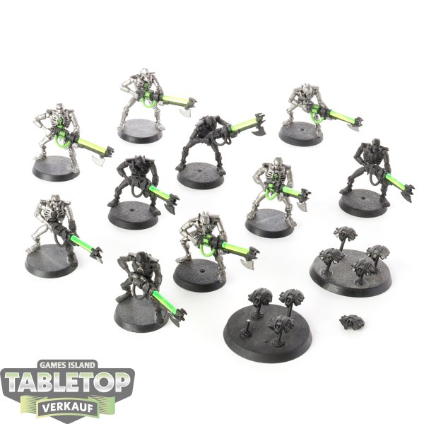 Necrons - 10 Necron Warriors & 2 Scarabs klassisch - teilweise bemalt